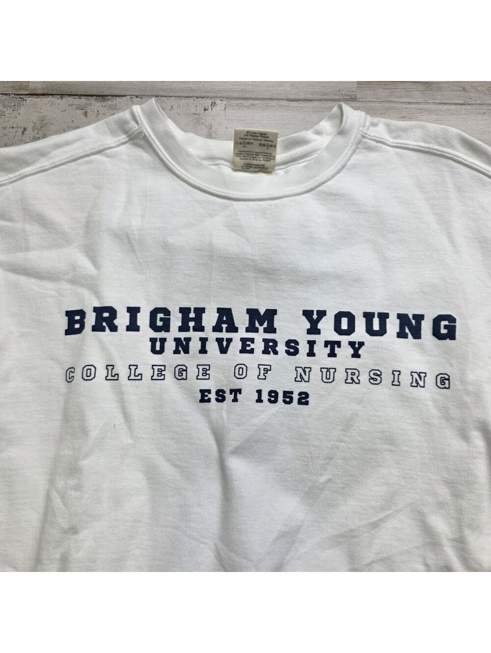 Brigham Young University College of Nursing Crewneck White Sweatshirt MED - Picture 2 of 5